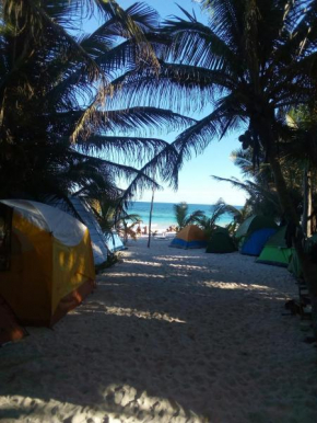 Chavez Eco Beach Camping and Cabañas